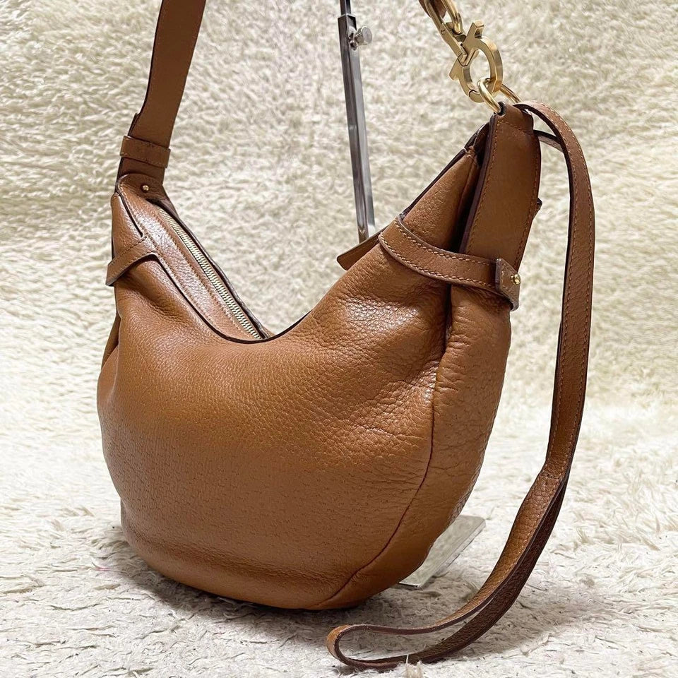 Salvatore Ferragamo Gancini Shoulder Bag Handbag Hobo Leather Camel Brown Used